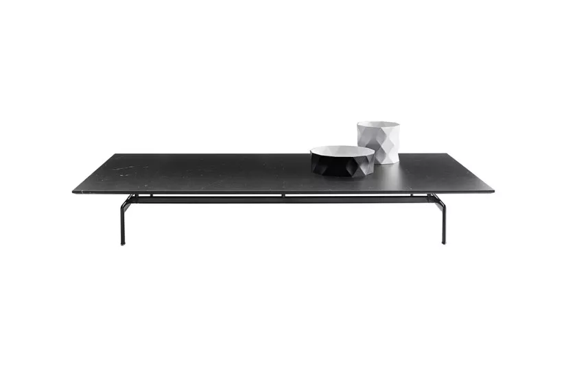 Diesis Low Table