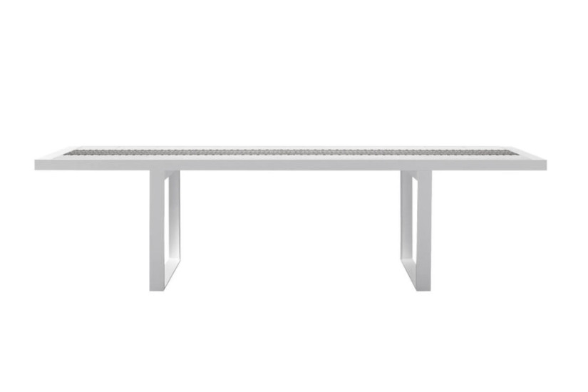 Canasta Outdoor Table