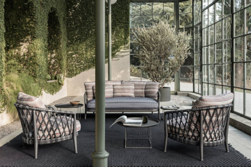 Erica ’19 Outdoor Sofa