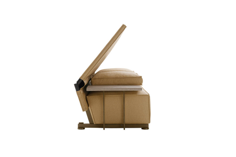 Oh, it rains! Outdoor Sofa