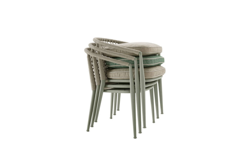 Erica ’19 Outdoor Chair