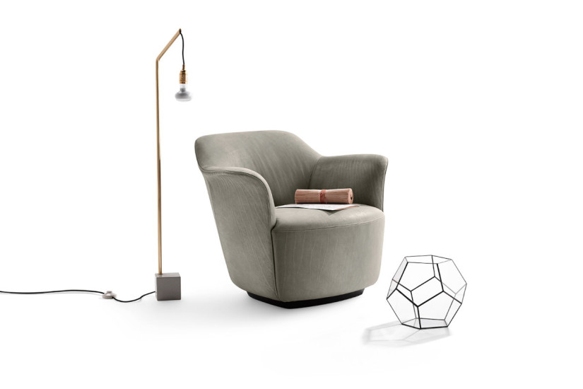 Aida Armchair