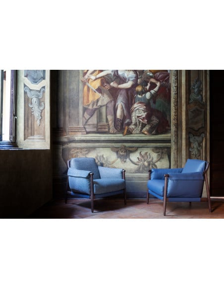 Times Lounge Armchair