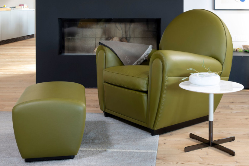 Vanity Fair XC Armchair