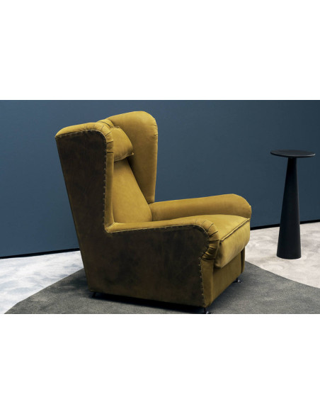 Pochette Armchair