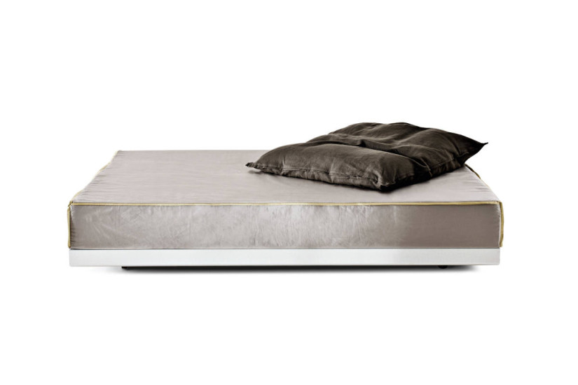 Bed & Breakfast Sofa