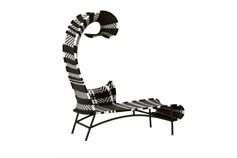 Shadowy outdoor Chaise Longue (M’Afrique Collection)