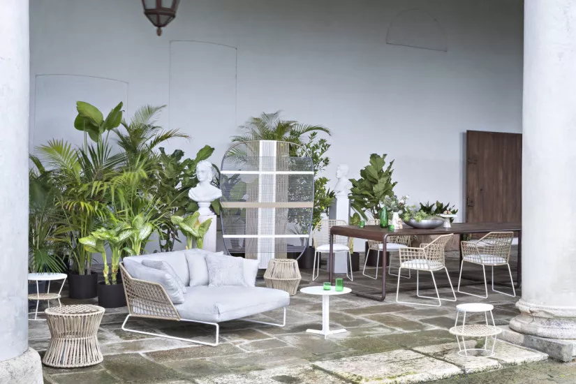 Shades of Venice Divider