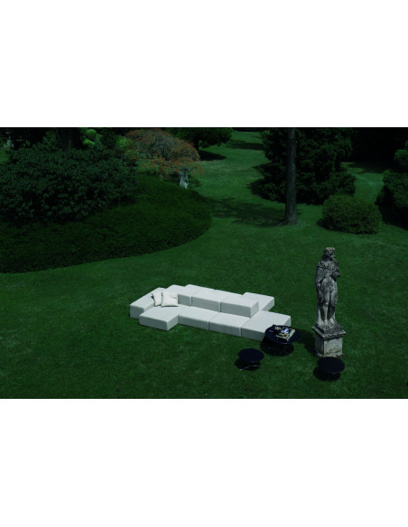 Extra Wall Outdoor Sofa