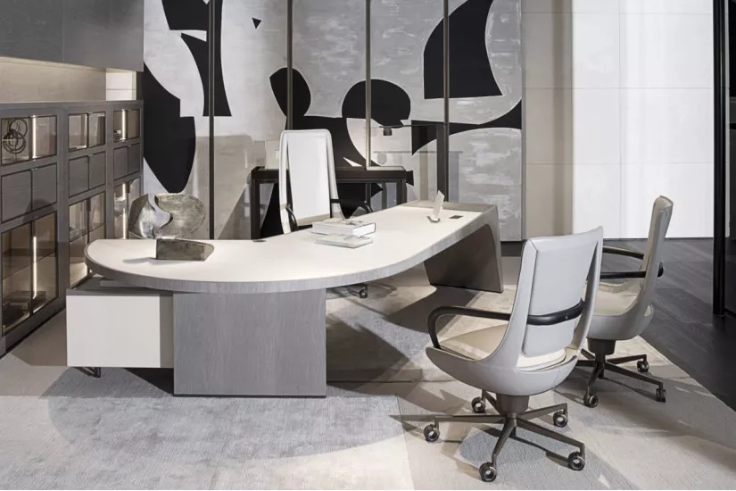 Clip Executive Chair