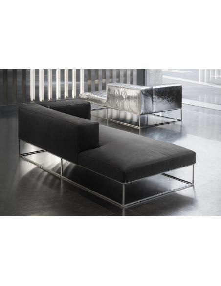 Ile Club Sofa