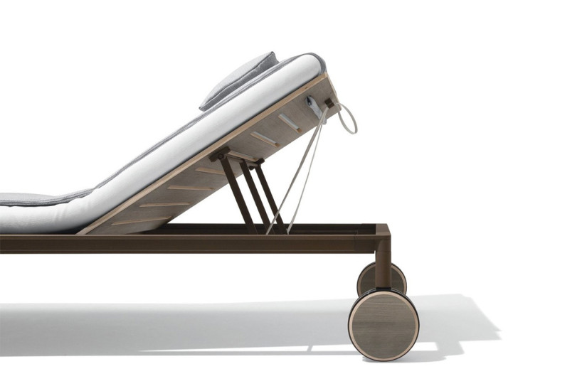 Gea Outdoor Beach Lounger