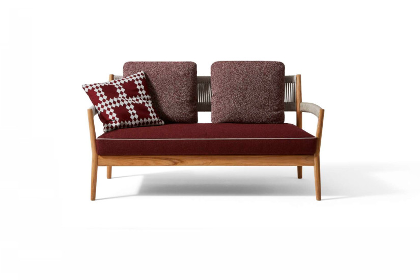 Dine Out Outdoor Sofa