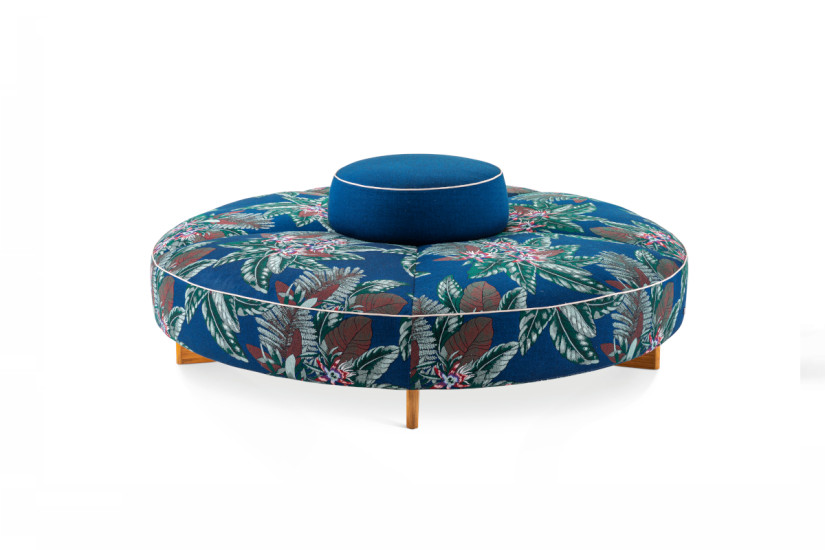 Sail Out Outdoor Sofa