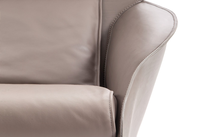 Cab Lounge Armchair