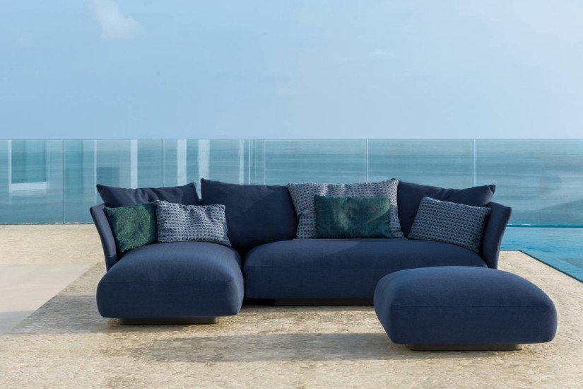 Cliff Outdoor Sofa