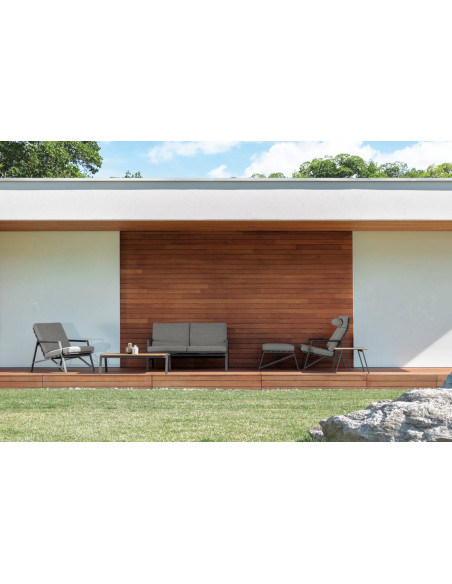 Cottage Outdoor Sofa