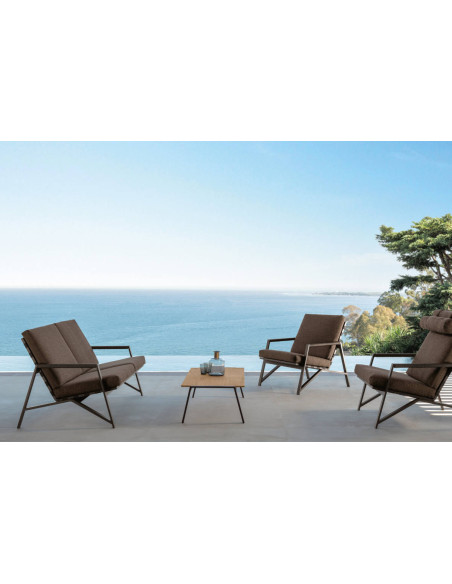 Cottage Outdoor Sofa