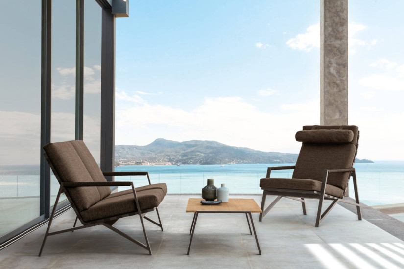 Cottage Outdoor Sofa