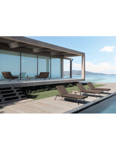 Cottage Outdoor Sunbed