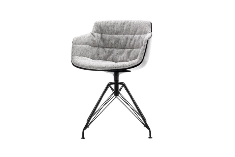 Flow Slim Padded Chair