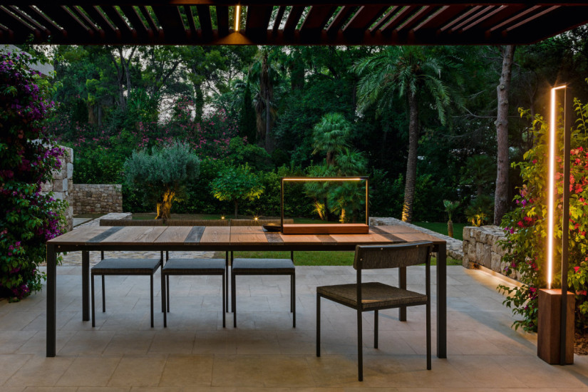 Casilda outdoor small armchair