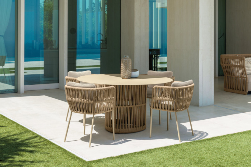 Cliff outdoor table