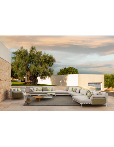 Salinas outdoor coffee table