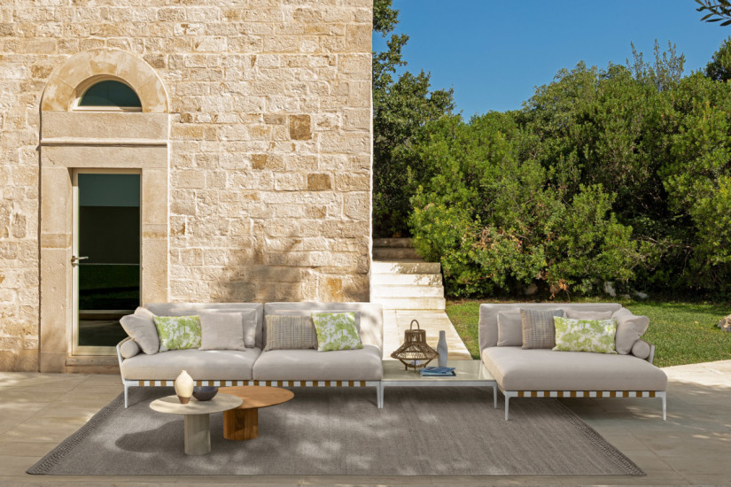 Salinas outdoor sofa