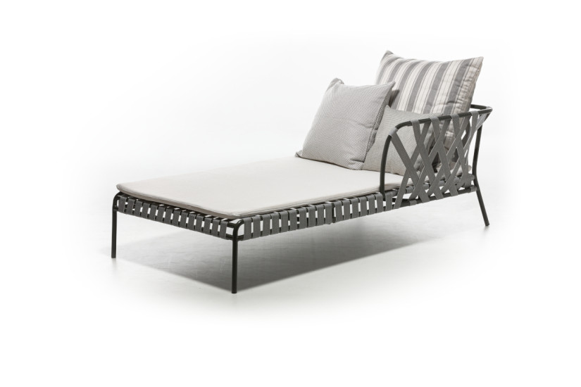 InOut 859 Outdoor Daybed