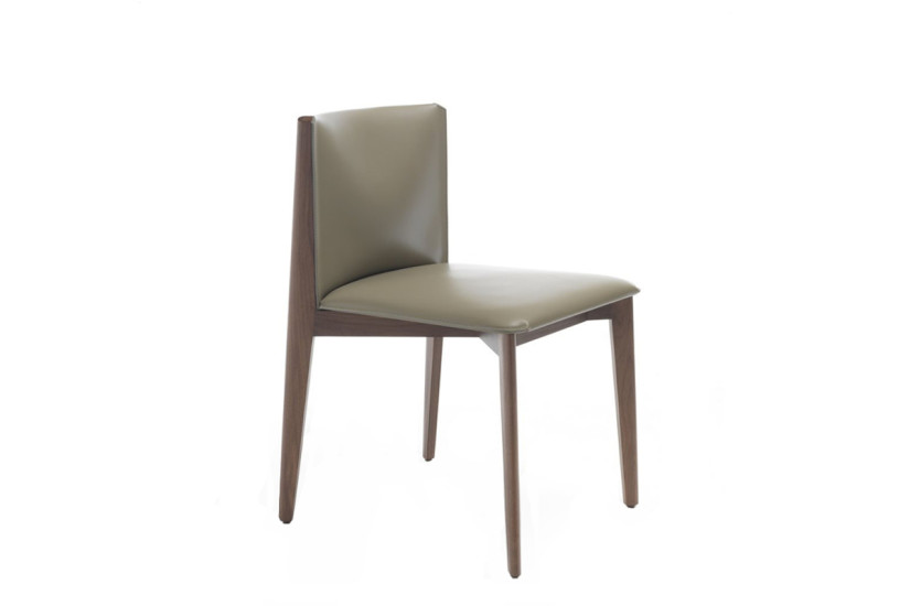 Ionis Chair