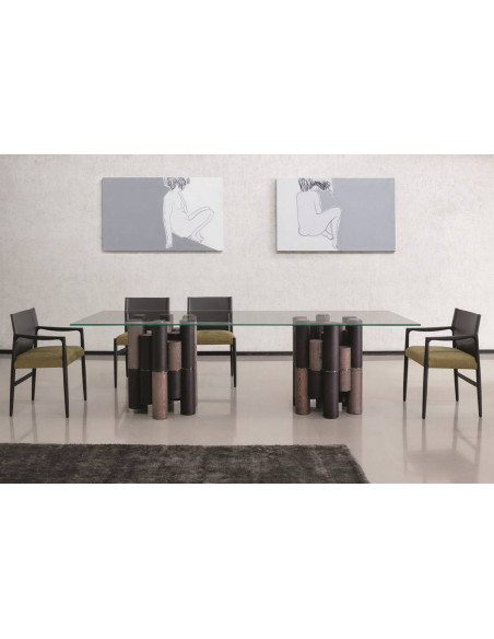 Table Pilar Porada - 3