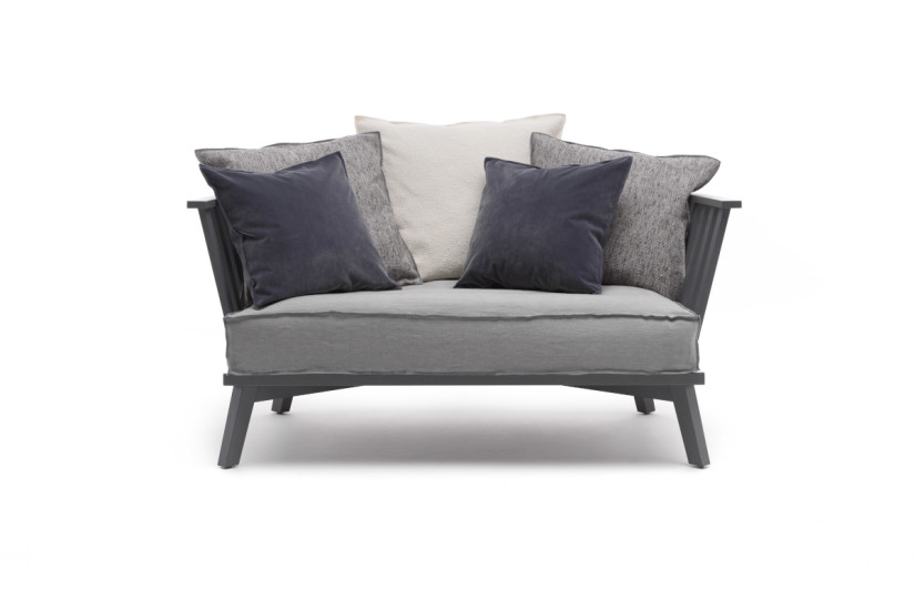 Gray 04/05 Sofa