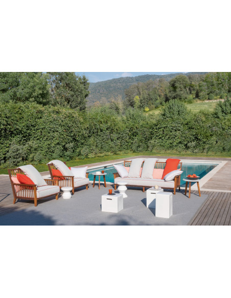 InOut 703 Outdoor Sofa