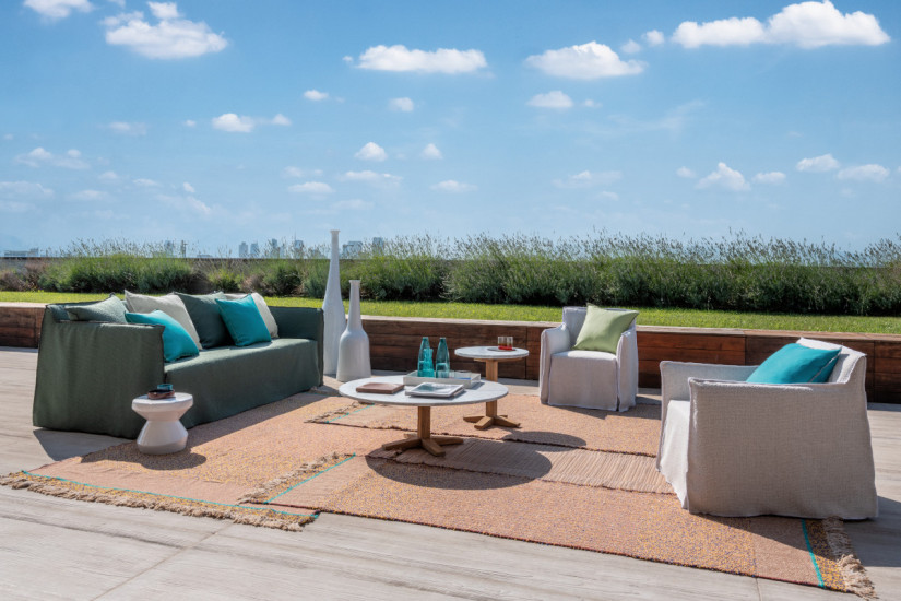 Ghost Out 12 outdoor Sofa