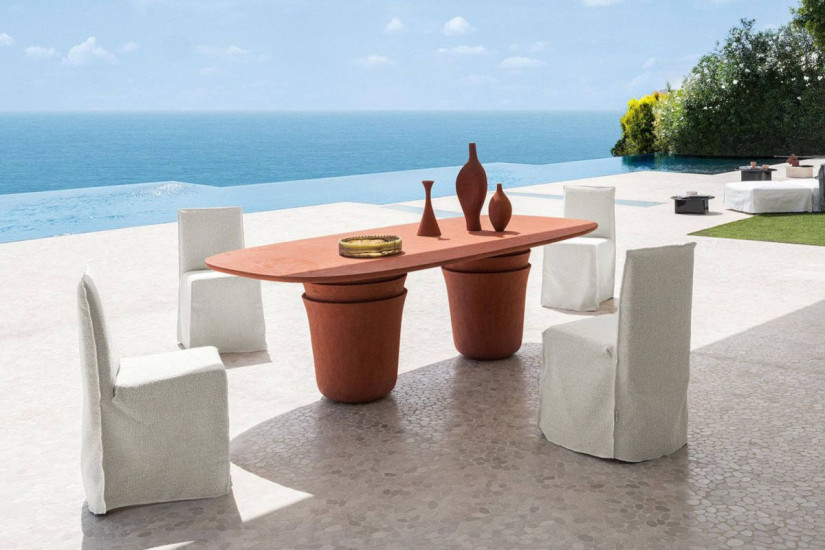 Kasane Outdoor Table