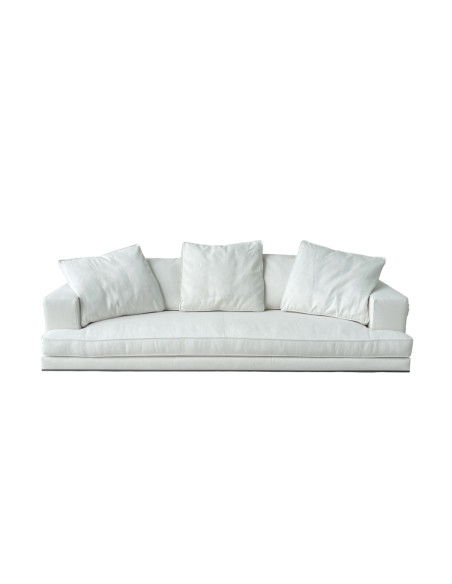 Arbiter Sofa (Expo Offer)