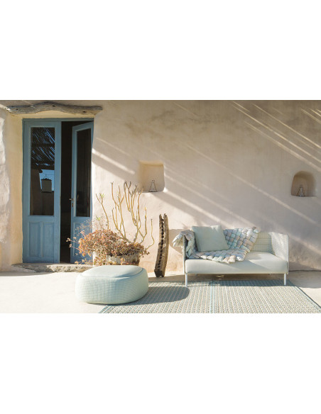 Frame On outdoor Sofa