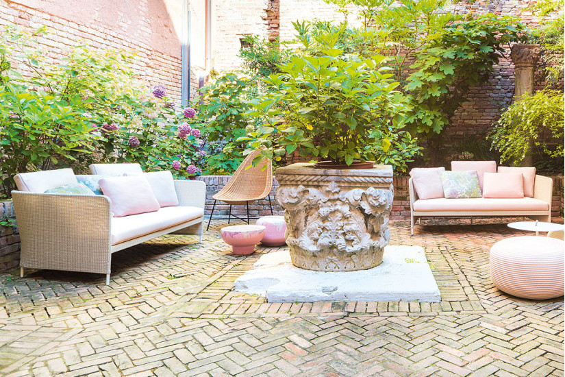 Teatime outdoor Sofa