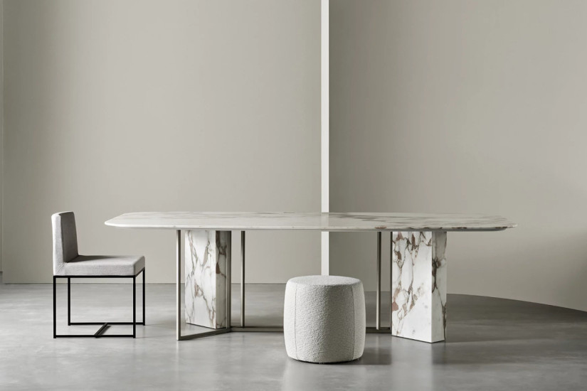 Plinto Table