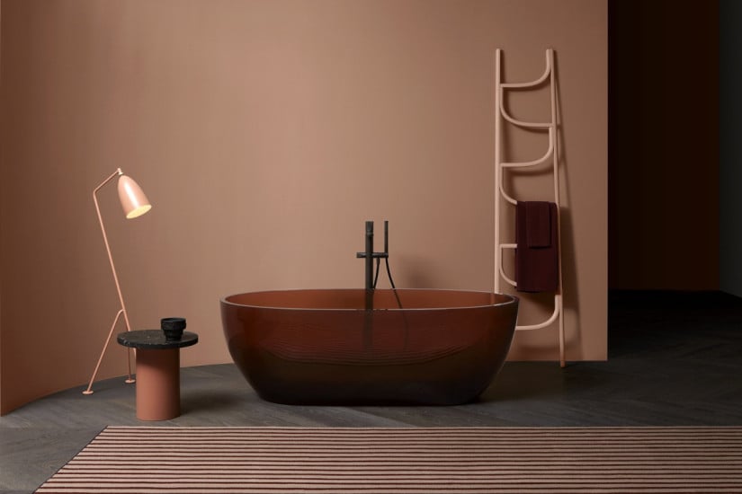 Reflex Bathtub