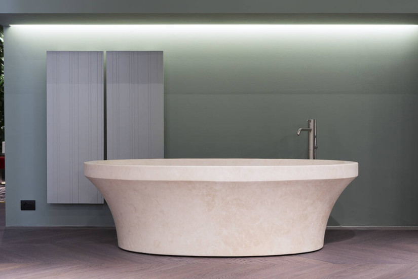 Epoque Bathtub
