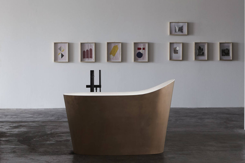 Mastello Bathtub