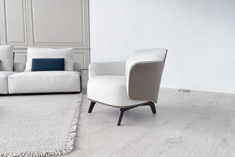 Kaori Armchair (Expo Offer)