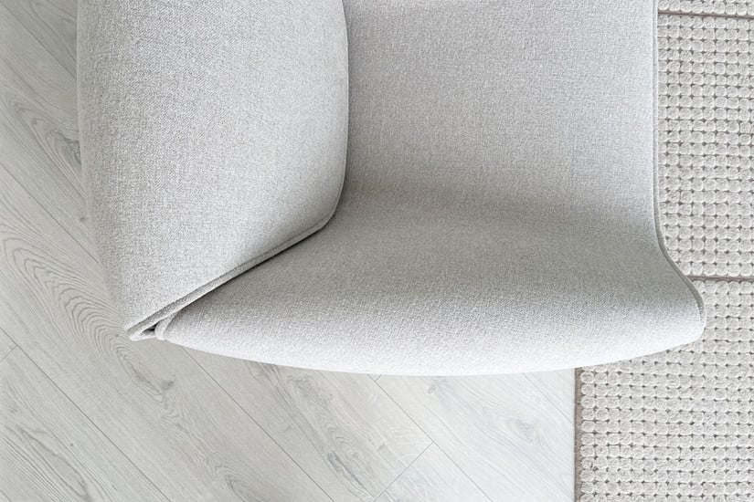 Le Club Sand Colored Armchair (Expo Offer) Poliform - 3