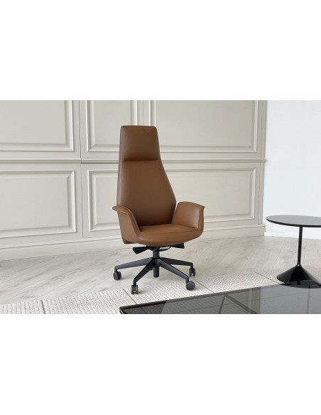 Downtown Cognac Leather Armchair (Expo Offer) Poltrona Frau - 2