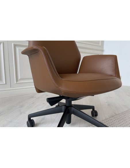 Downtown Cognac Leather Armchair (Expo Offer) Poltrona Frau - 4