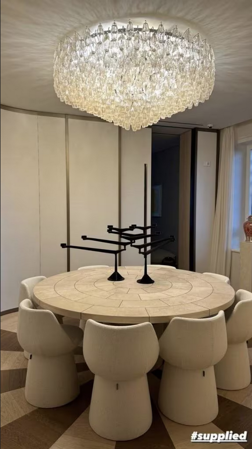 Chiara Ferragni lampadario Venini