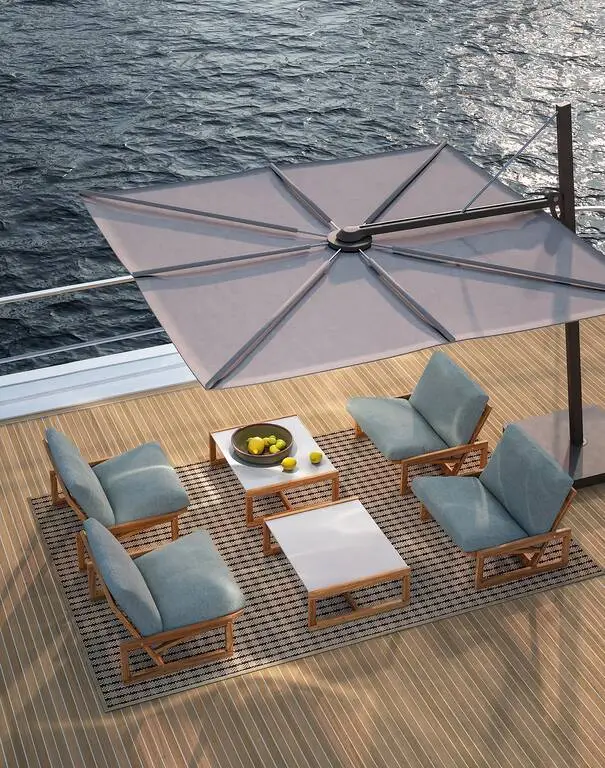 Cassina Poltrona Carlotta