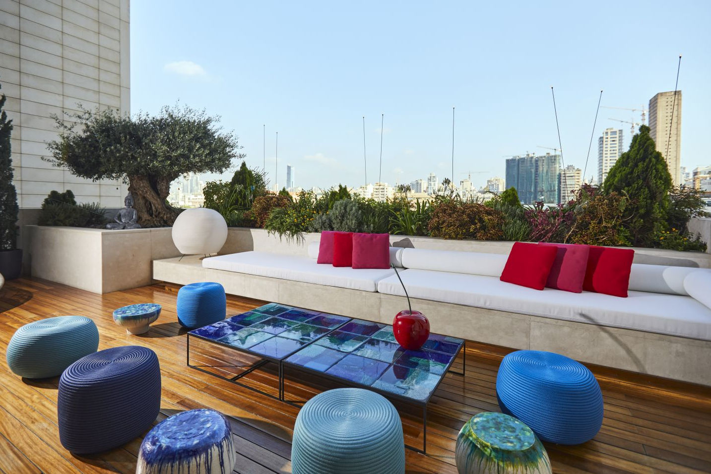 Tavolino Sciara by Paola Lenti